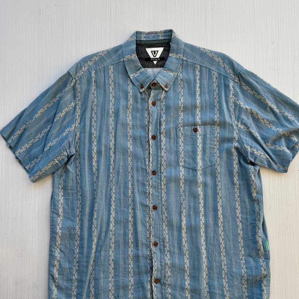 Vissla Men’s short sleeve button up
